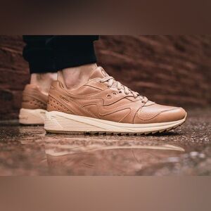 Saucony G.R.I.D. 8000 - Size: 11